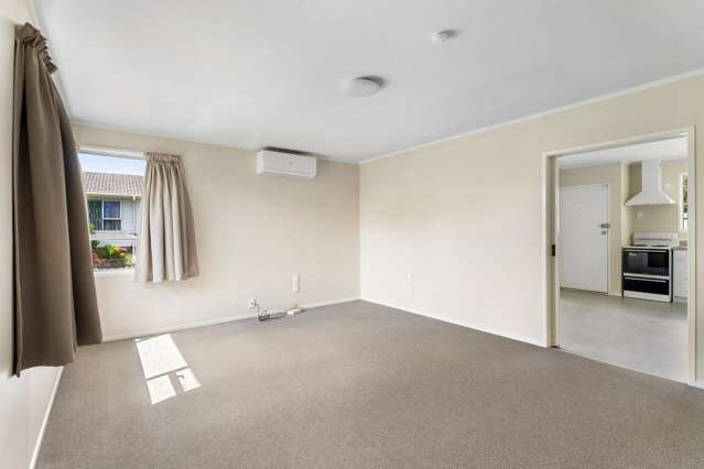 52 Coburg Street Henderson_4