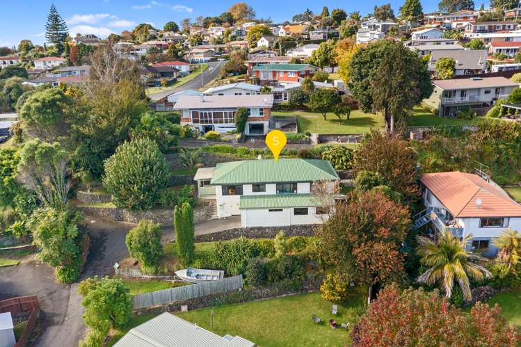 5 Peppertree Way Brookfield_21