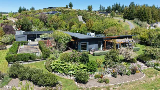 Redwood Valley - The Ultimate Lifestyle Property