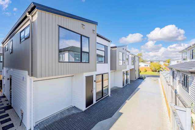 Developer’s Spring Promotion in Pakuranga Heights