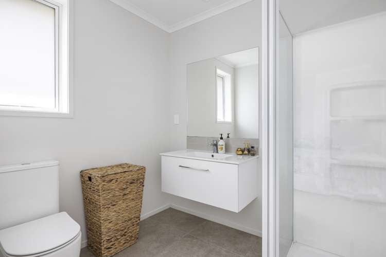 2 Lattay Lane Pyes Pa_12