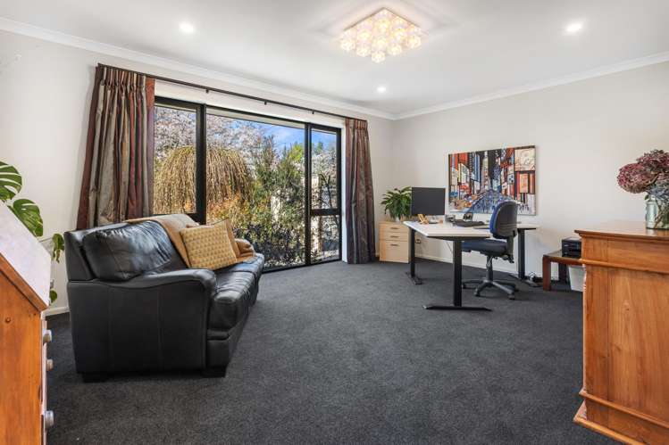 2 Leyland Crescent Swannanoa_11