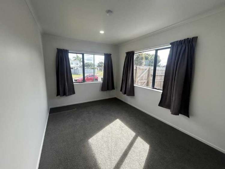 15 Wairakei Ave 1131_5