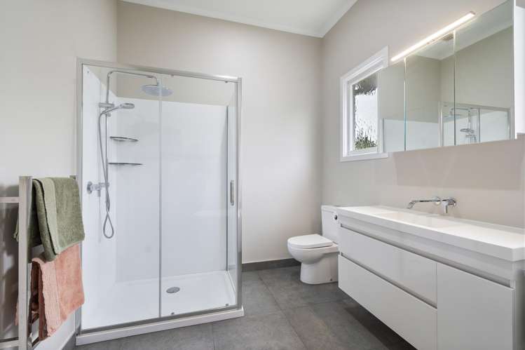 141 Warwick Street Feilding_9