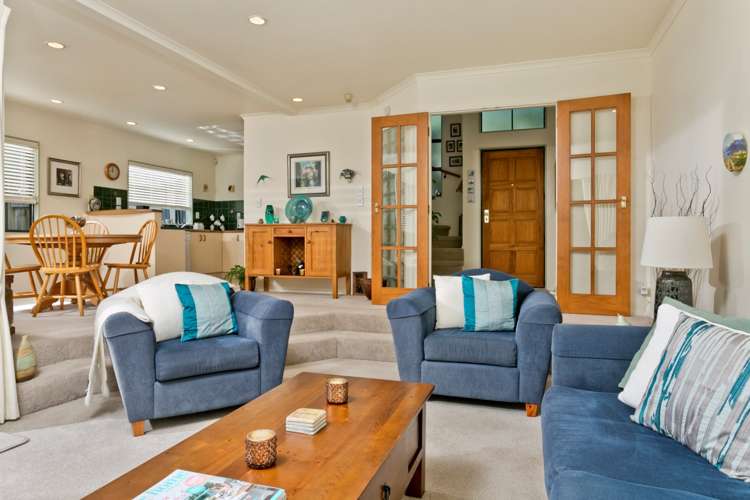 2/84 Lake Road Northcote_5