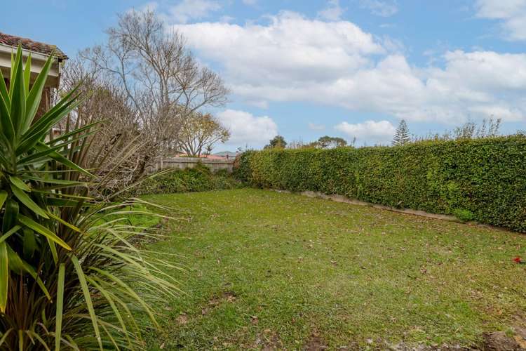 50 Edgewater Drive Pakuranga_17