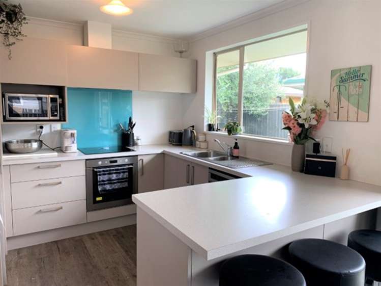 4/12 Centaurus Road Cashmere_2