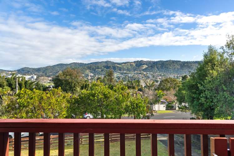 44 Hilltop Avenue Morningside_21