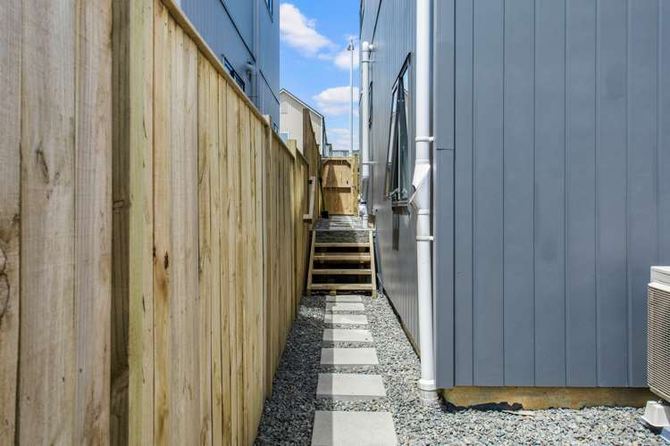 27 Hermitage Street Flat Bush_30