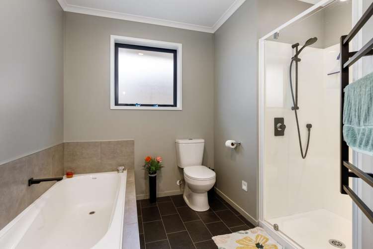 6 Dakota Place Burleigh_7