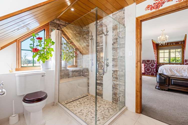 834 Avondale Road Waihopai Valley_24