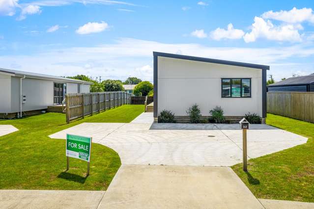 Mono pitch boxed gable end home available now!