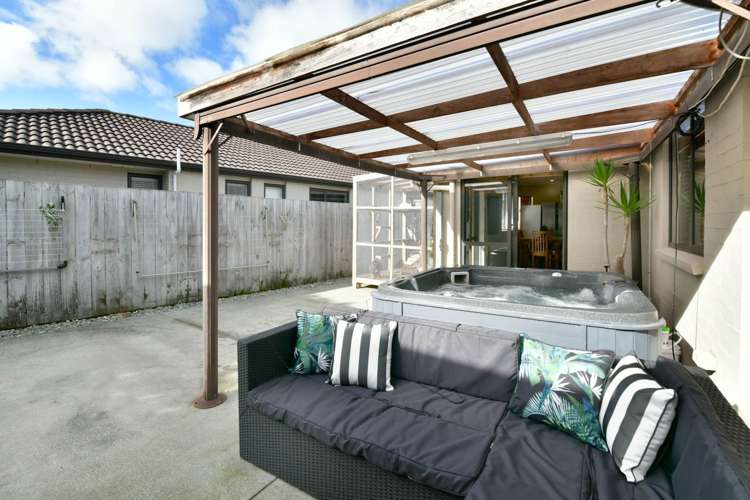 17 The Rise Gulf Harbour_19