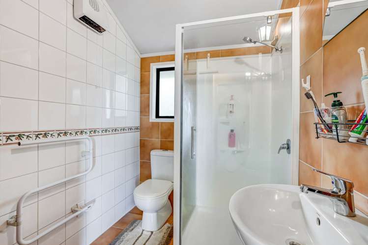 1/30 Ravenwood Drive Forrest Hill_14