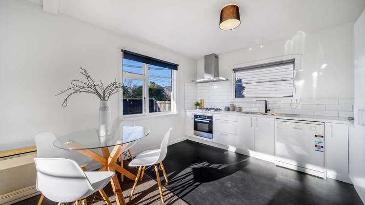 12 Bass Street Woolston_9