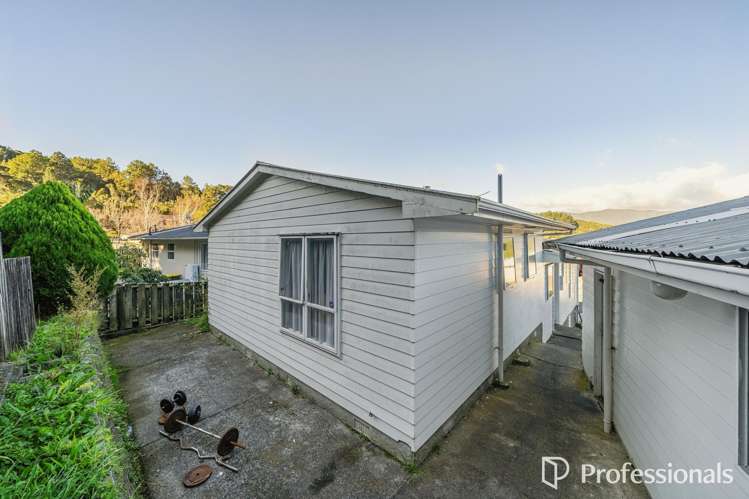 55 Kairanga Crescent Wainuiomata_25