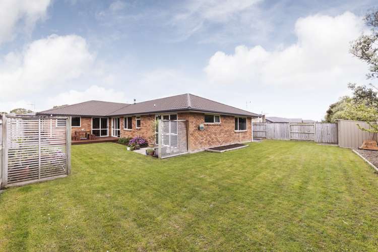 21 Walnut Grove Kelvin Grove_15