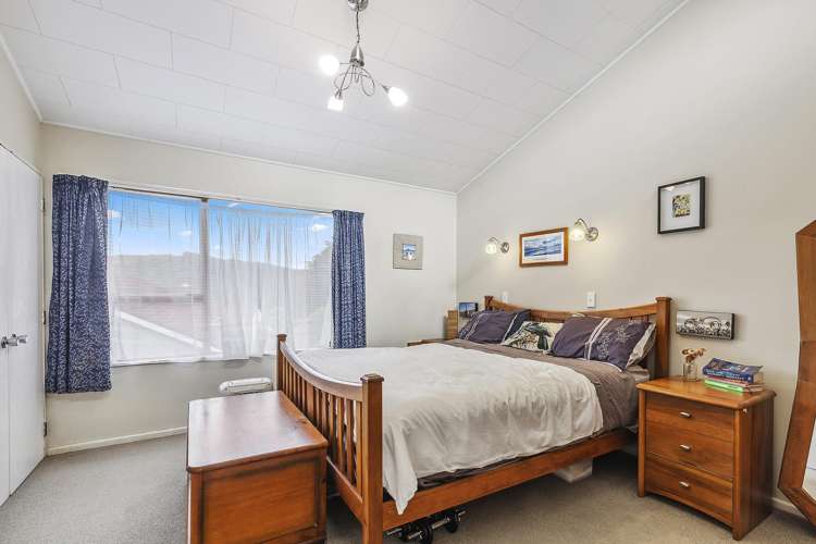 47 Thurleigh Grove Karori_6