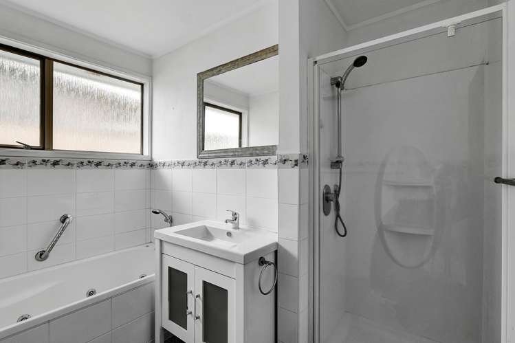 7 Rennell Street Frankleigh Park_16