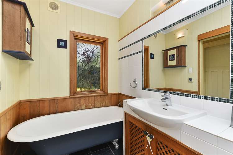 18 Ewen Alison Avenue Devonport_12