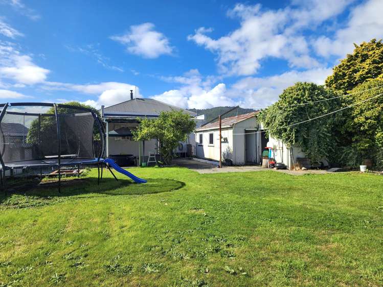 14 Marlborough Street Greymouth_15