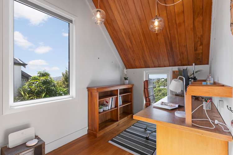 8 Preston Way Ngaio_13