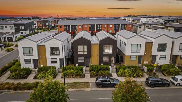 8 Kapia Road Westgate_19