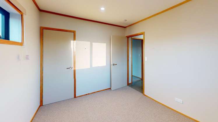  288 Lees Road Feilding_12