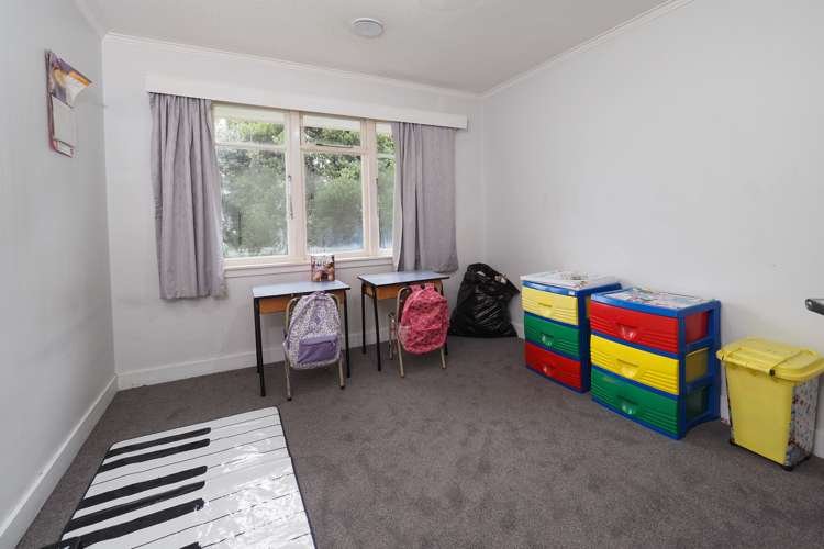 33 Reid Crescent Allenton_11