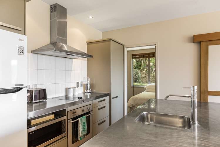 20/141 The Strand Onetangi_10