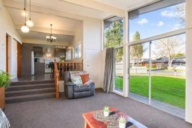 76 Oakfield Crescent_4