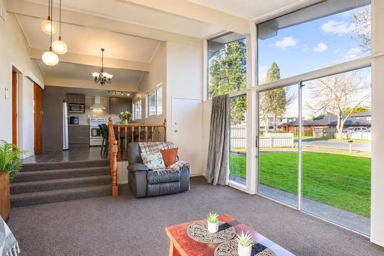 76 Oakfield Crescent Pukete_4