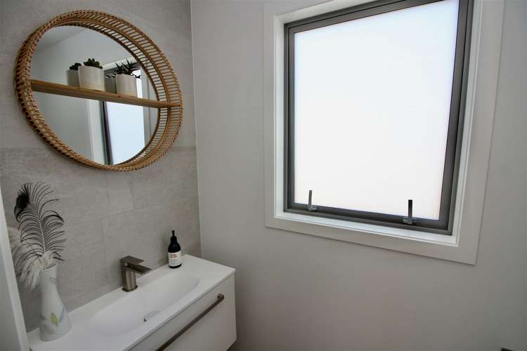 16 Ngaroma Crescent Whitianga_19