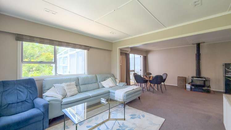 376 State Highway 25 Waitakaruru_15