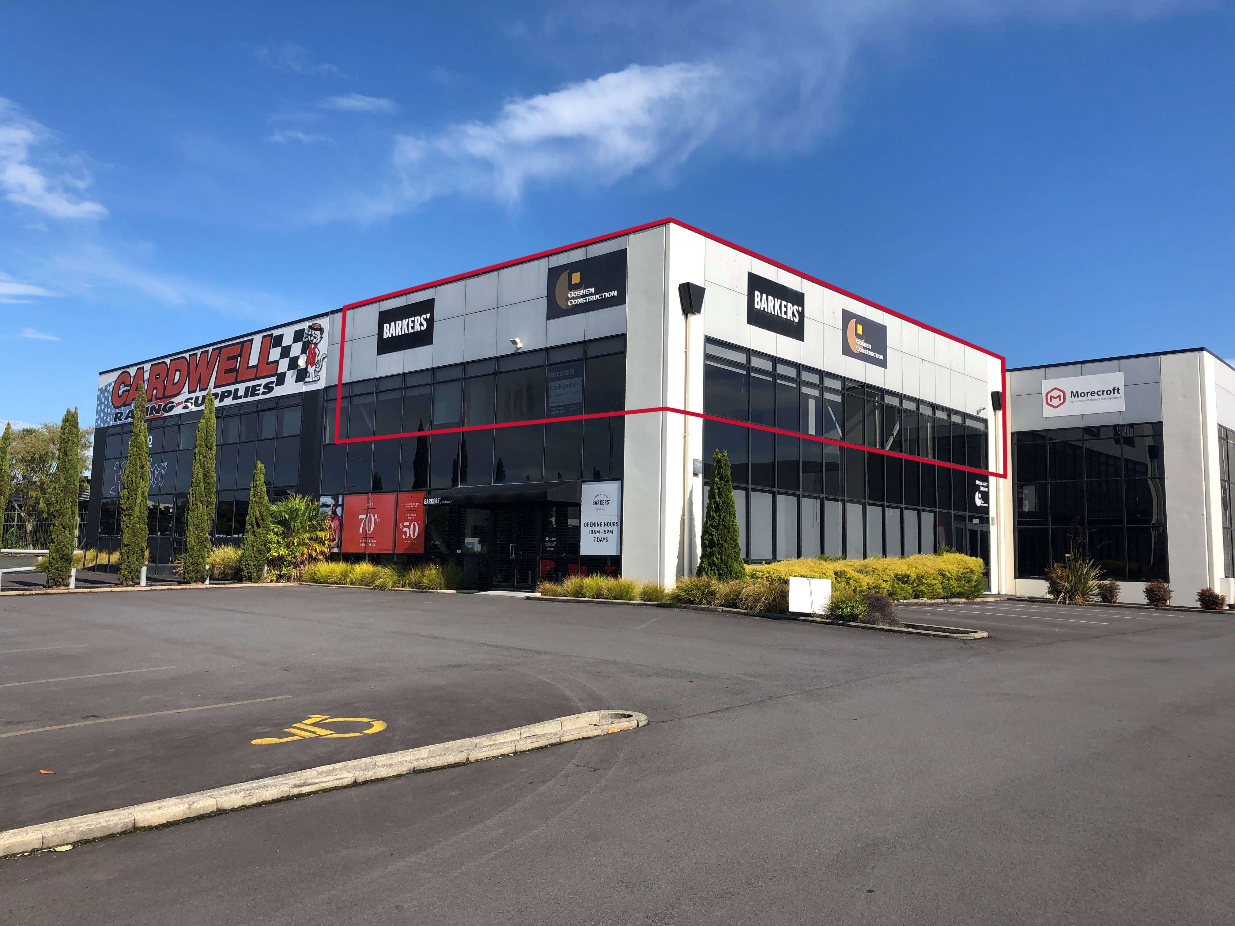 barkers outlet albany