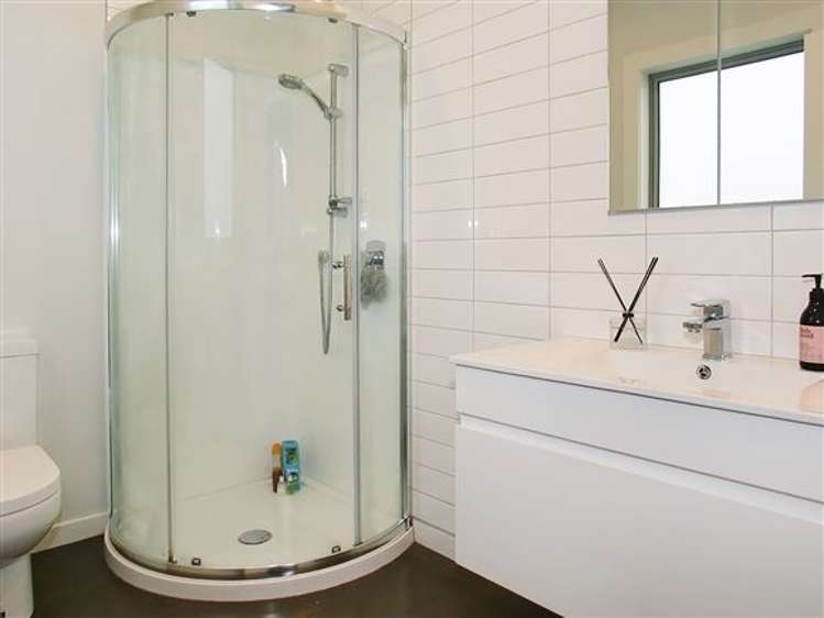 90 Muri Road Pukerua Bay_14