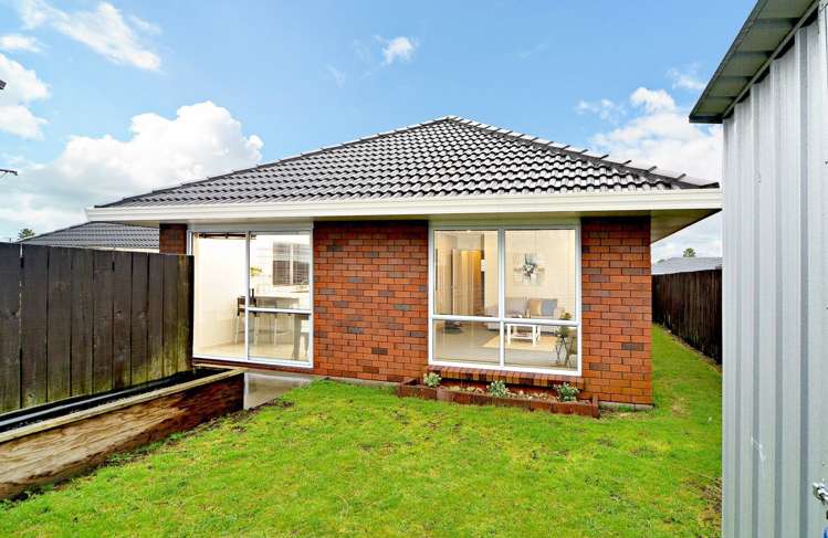 2/12 Alexander Street Papakura_9