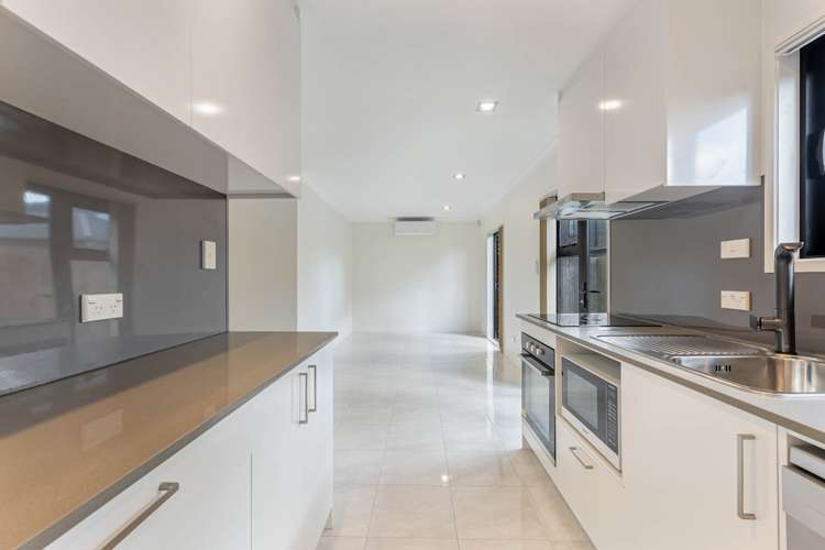 23A Centreway Road Orewa_6