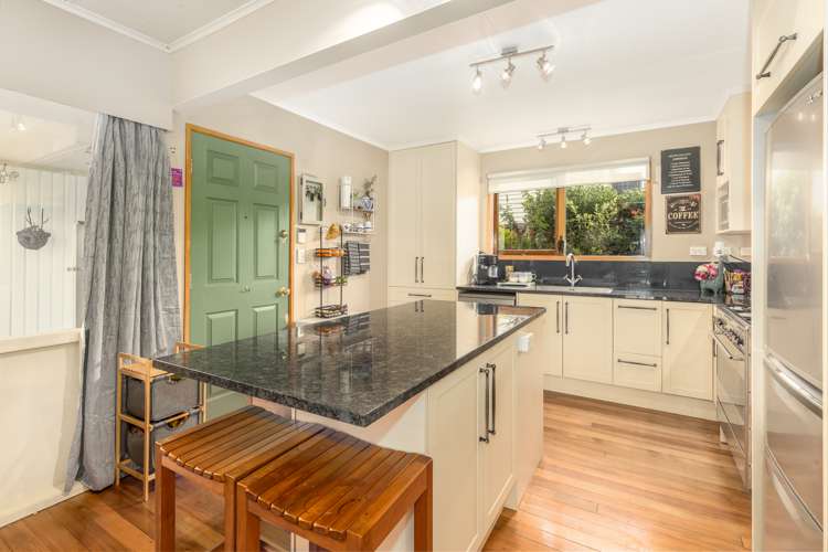 33 Michael Road Paraparaumu Beach_8