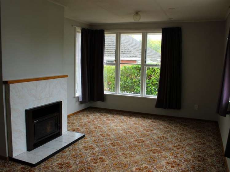 42 Costley Street Carterton_2