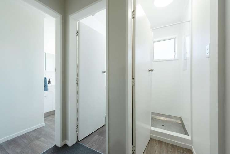 1/19 Yarrow Place Papakowhai_15