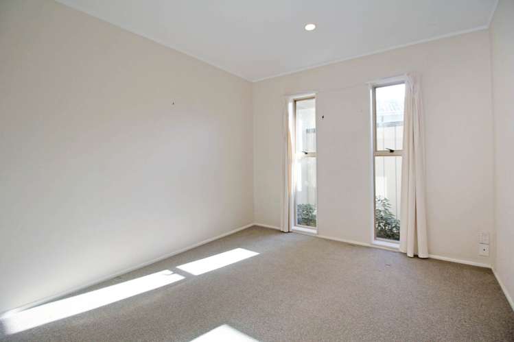 54 Stanniland Street Sunnyhills_5