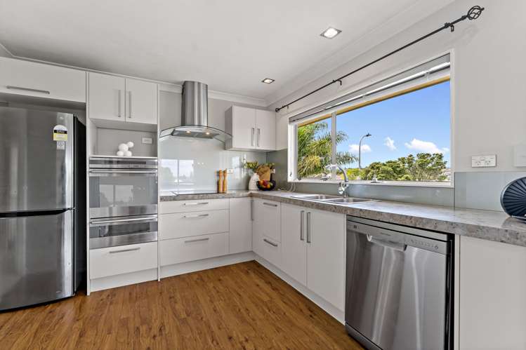 6 Alicia Road Somerville_9