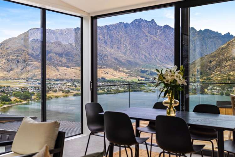 49 Angelo Drive Queenstown_14