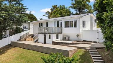 17 Lysander Crescent_1