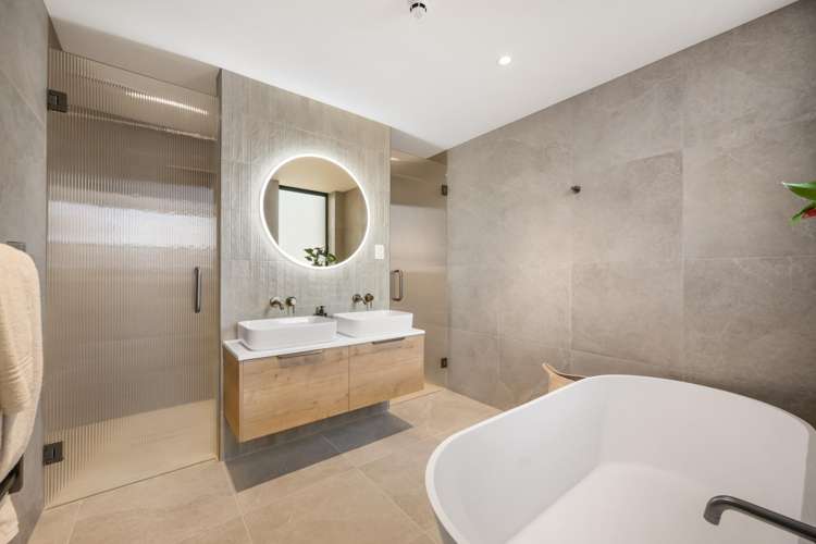 13/2 McKinlay Lane Jacks Point_19