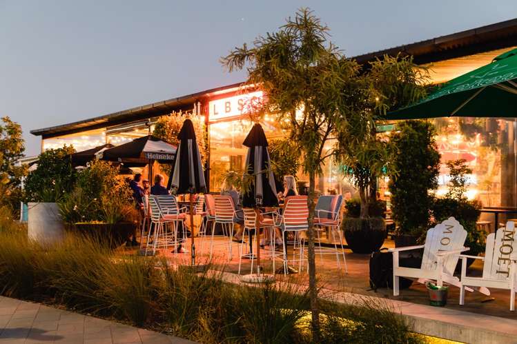 160 Te Oneroa Way Long Bay_38