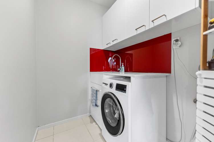 37 Waltham Street Henderson_26