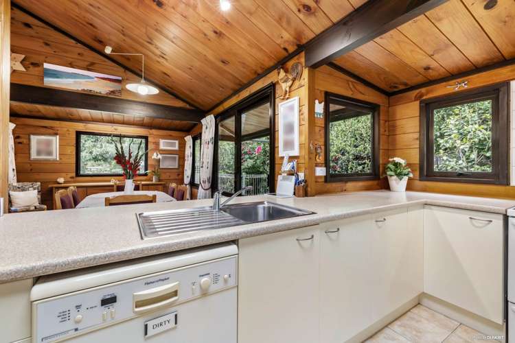 24 Redmount Place Red Hill_12