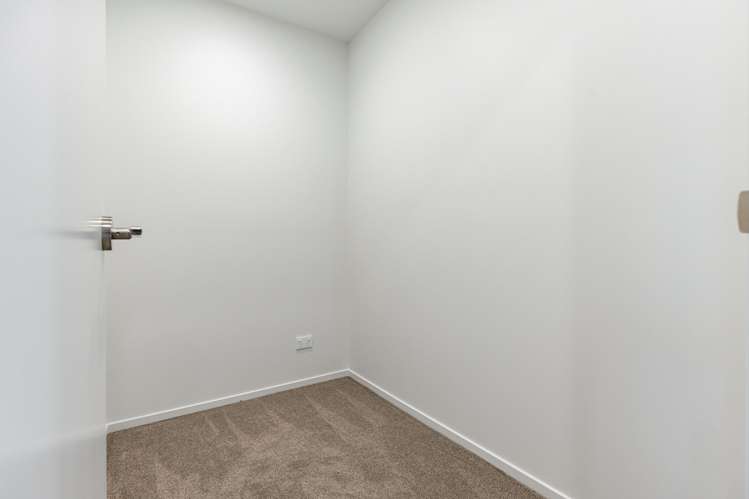 29 Tukutata Crescent Milldale_14